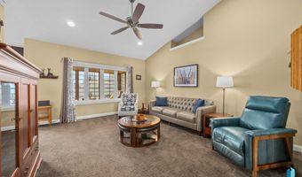 304 S Country Club Ave, Brandon, SD 57005