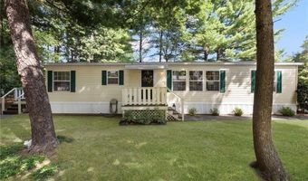 8 King Philip Rd, Coventry, RI 02816