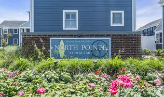 304 Deal Lake Dr 34, Asbury Park, NJ 07712