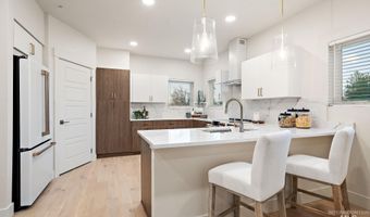 805 N Roosevelt St #302 - 3rd Floor [North, East, & South Views], Boise, ID 83706