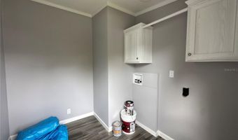 55744 HOLIDAY Cir, Astor, FL 32102