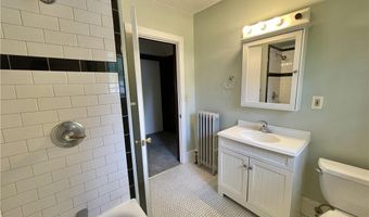 179 Burton Ave, Akron, OH 44302