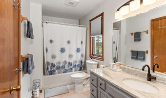 11 Village West Dr 5, Bristol, NH 03222
