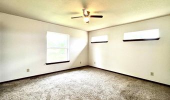 64505 Dunbar Rd, Atlantic, IA 50022