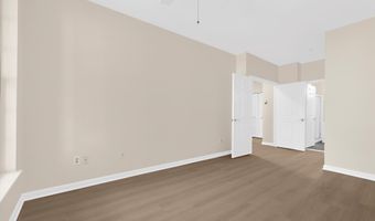 2004 PEGGY STEWART Way 204, Annapolis, MD 21401