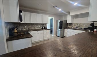 402 S Saunders St, Aransas Pass, TX 78336