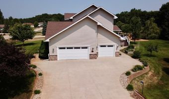 3021 Pinewood Ln NE, Alexandria, MN 56308