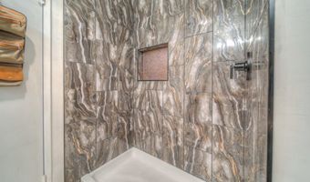 612 Momar Ln, Escondido, CA 92027