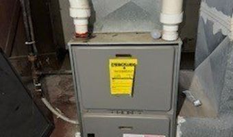 564 Euclid Ave, Akron, OH 44307