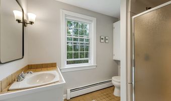 69 King Rd, Bedford, NH 03110