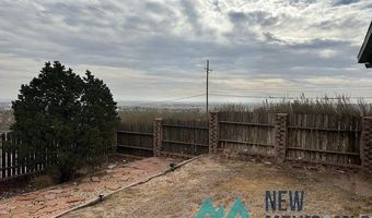 802 Fountain Dr, Carlsbad, NM 88220