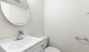 8 GEORGETOWN Ct 1-8, Annapolis, MD 21403
