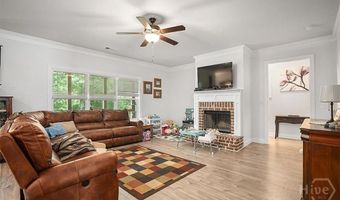 297 Woodbury Ln, Hull, GA 30646