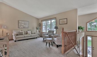 3730 Tower Pond Dr, Anoka, MN 55303