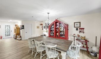 18130 Elmwood Dr, Alva, FL 33920