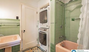 2829 W Gordon St, Allentown, PA 18104