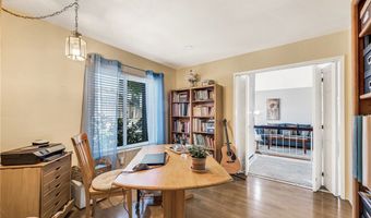1358 Oakhurst Ct, Camarillo, CA 93010