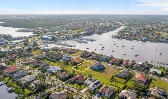 6436 RUBIA Cir, Apollo Beach, FL 33572
