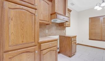 1607 N San Antonio St, Alton, TX 78573