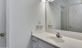 154 Chestnut Dr, Brandon, MS 39047
