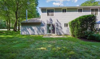 8 Cinnamon Ln, Narragansett, RI 02874