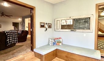 900 S 4th St, Battle Creek, NE 68715