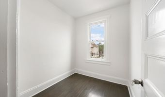 52 E 48TH St, Bayonne, NJ 07002