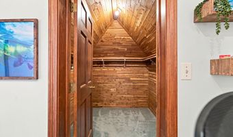37 Valerie Dr, Bolton, CT 06043
