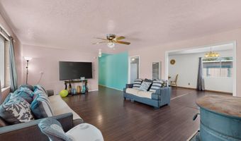 224 Margarets Ln, Bernalillo, NM 87004