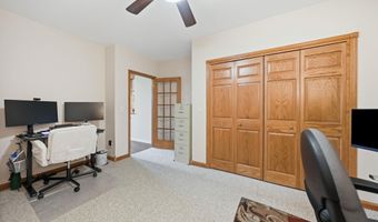 7833 Garman Rd, Auburn, IN 46706