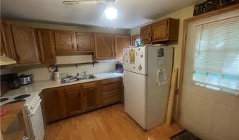 90 Brookdale St, Cumberland, RI 02864
