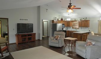 112 Riverside Dr, Arcadia, MO 63621