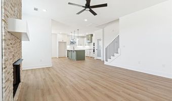 6900 SW Basswood St, Bentonville, AR 72713