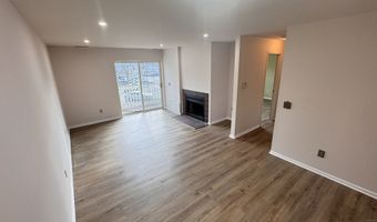 25 Janet Cir F, Bridgeport, CT 06606