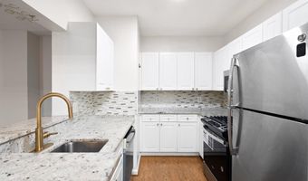 20322 BEECHWOOD Ter 301, Ashburn, VA 20147