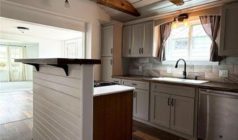 51 Mechanic St, Angelica, NY 14709