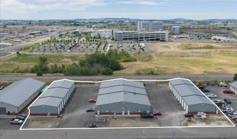 10915 W Fast Lane Rd, Airway Heights, WA 99001