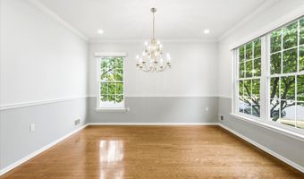 6 Valley Stream Pl, Barnegat, NJ 08005