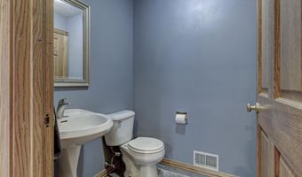 W6655 ELMVIEW Drive, Appleton, WI 54915