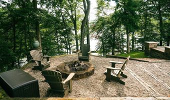 694 Eagle Point Dr, Austin, KY 42123
