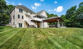 55 Cedar Crest Ln, Auburn, NH 03032