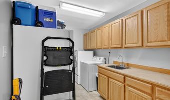 14916 Dismuke Dr, Biloxi, MS 39532
