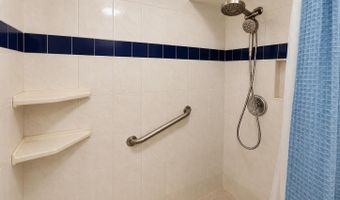2450 S Kihei Rd 202, Kihei, HI 96753