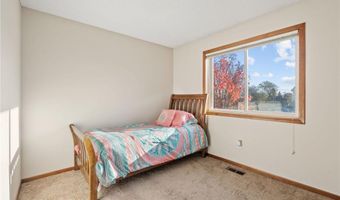 6364 Kahler Dr NE, Albertville, MN 55301