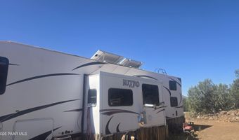 9938 W Gleed Station Rd, Ash Fork, AZ 86320