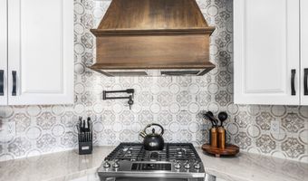 501 N LONGMORE St, Chandler, AZ 85224