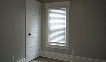 661 Sumner St, Akron, OH 44311