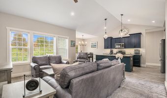 8423 76th St SE, Alto, MI 49302