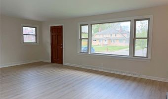 1290 Parkway Blvd, Alliance, OH 44601