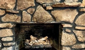 250 Shady Ln SE, Adairsville, GA 30103